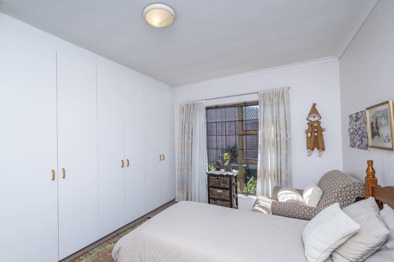 To Let 3 Bedroom Property for Rent in Sonstraal Heights Western Cape